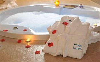 Hotel Luve Сан-Антоніо-де-Бенахебер Екстер'єр фото