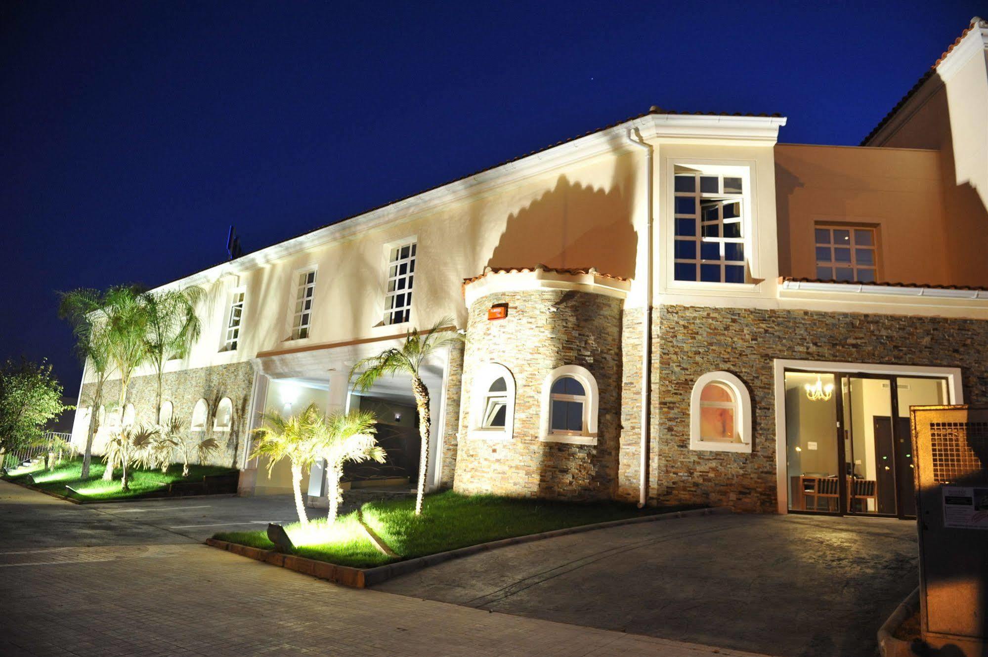 Hotel Luve Сан-Антоніо-де-Бенахебер Екстер'єр фото